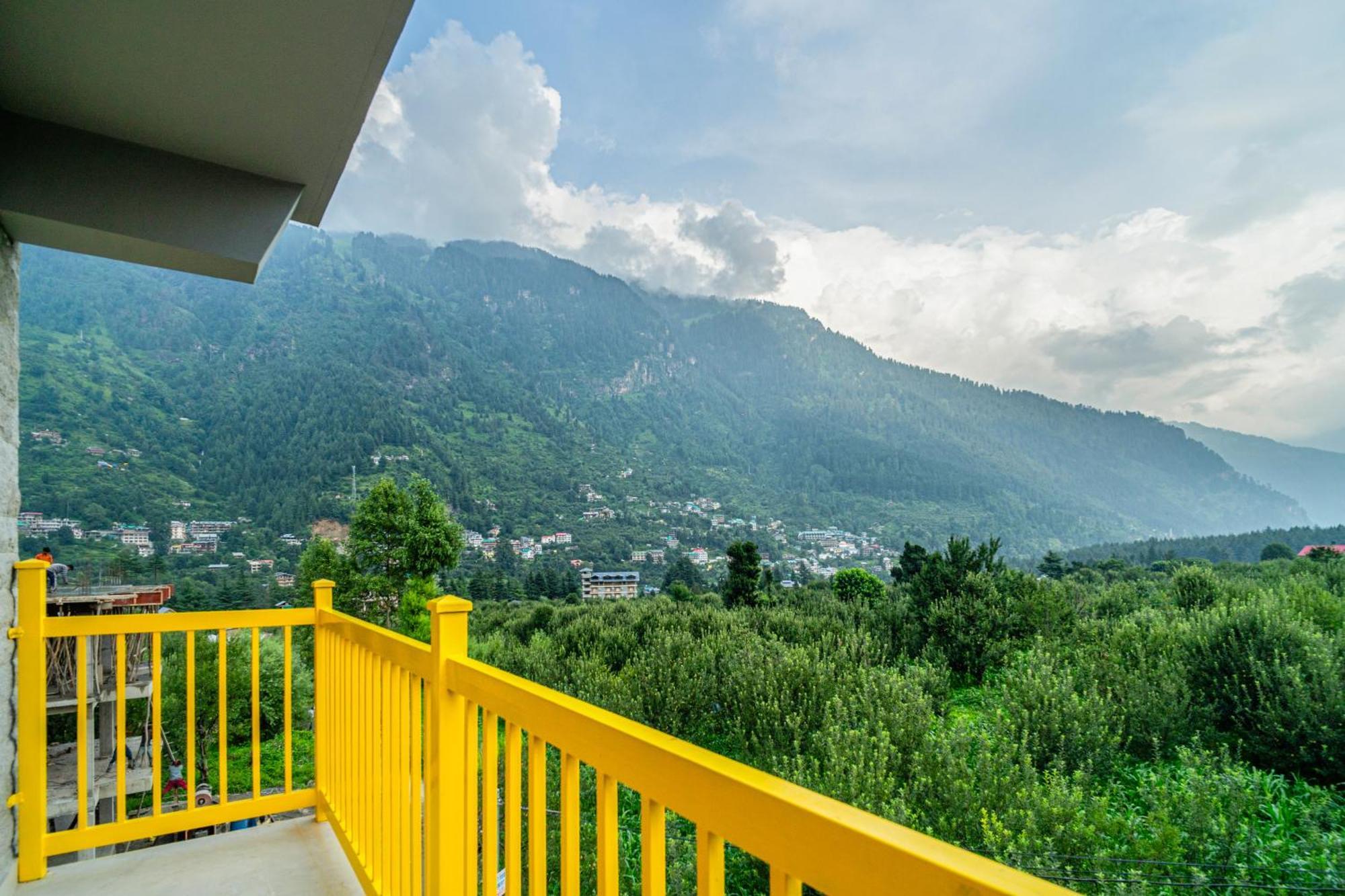 The Hosteller Old Manali, Manu Temple Room photo